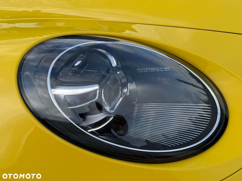 Porsche 911 Carrera S - 20
