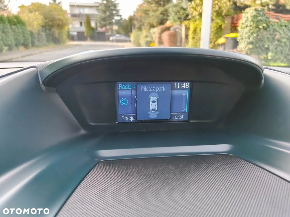 Ford Grand C-MAX Titanium - 28