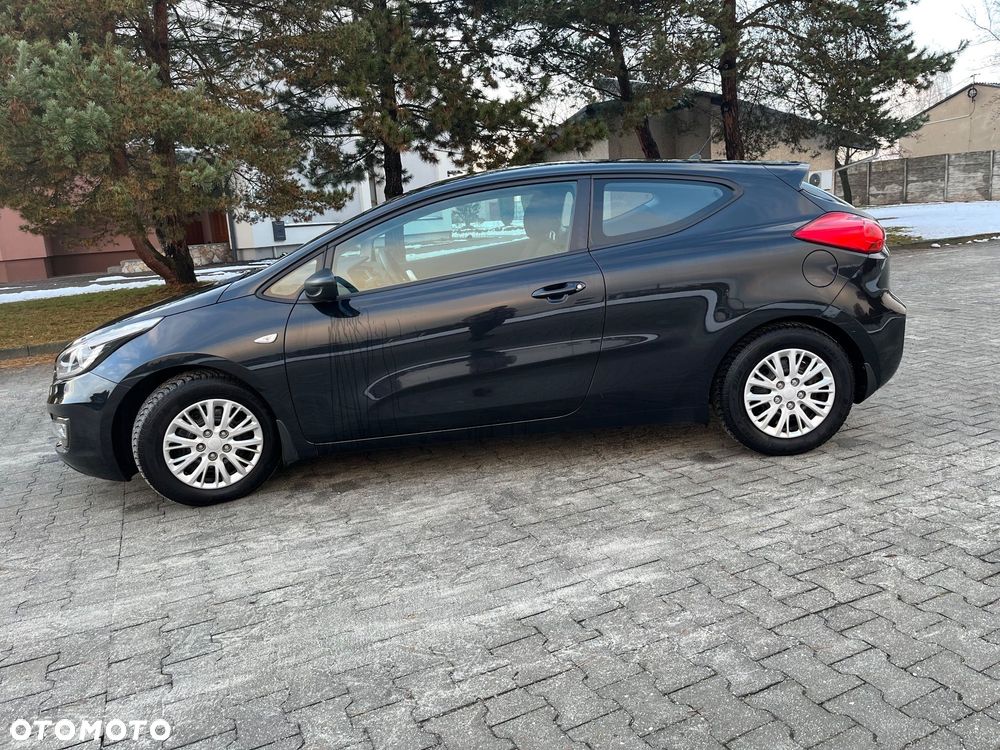 Kia ProCeed 1.4 M - 23