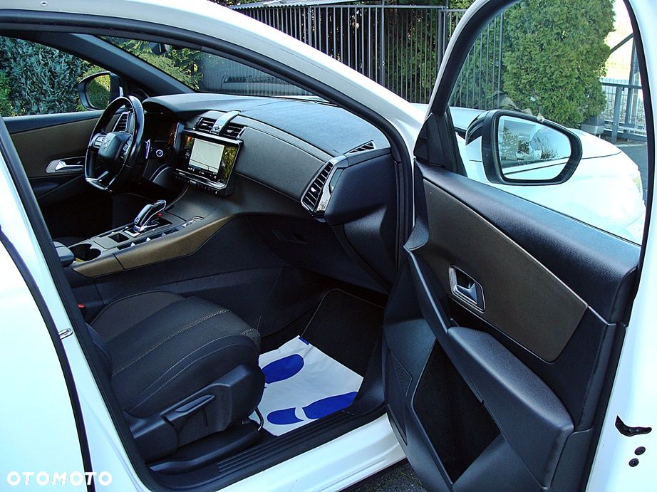 DS Automobiles DS 7 Crossback 1.6 PureTech GPF Grand Chic - 13