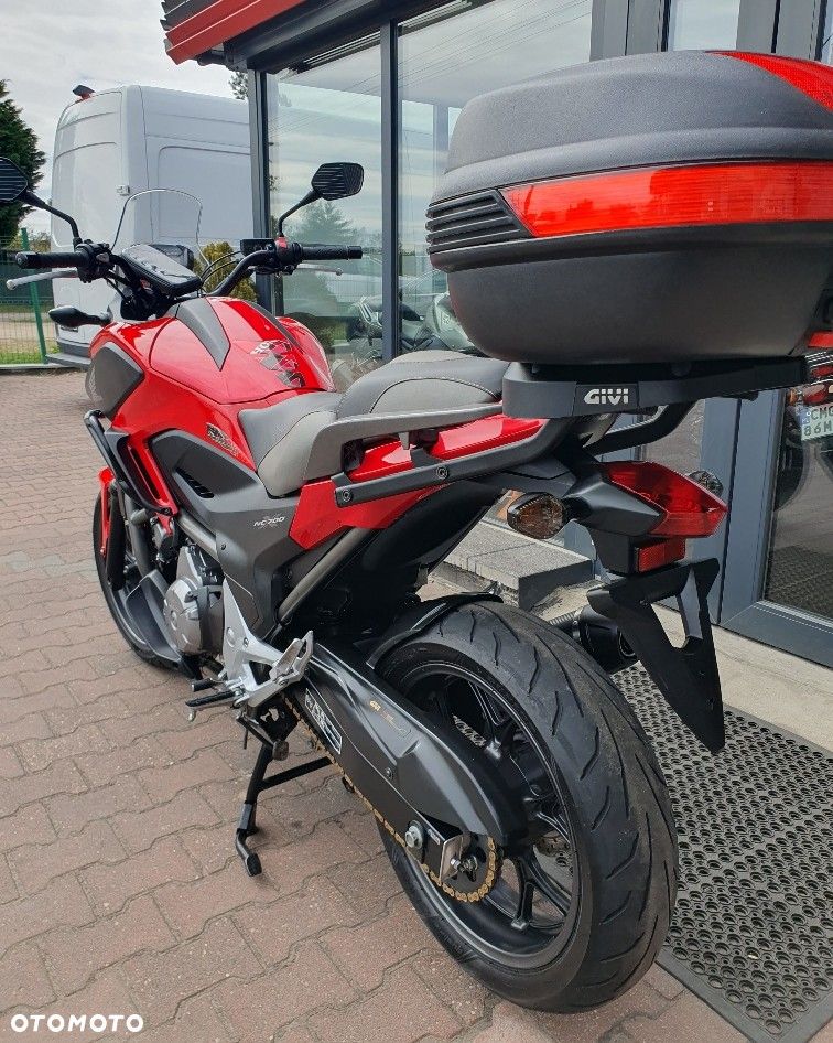 Honda NC - 12