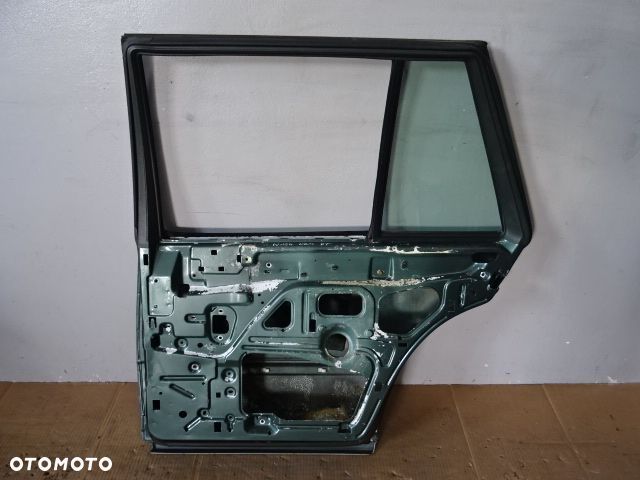 DRZWI PRAWY TYŁ PRAWE TYLNE MERCEDES W124 KOMBI 84-93 LAK:249 NR935 - 9