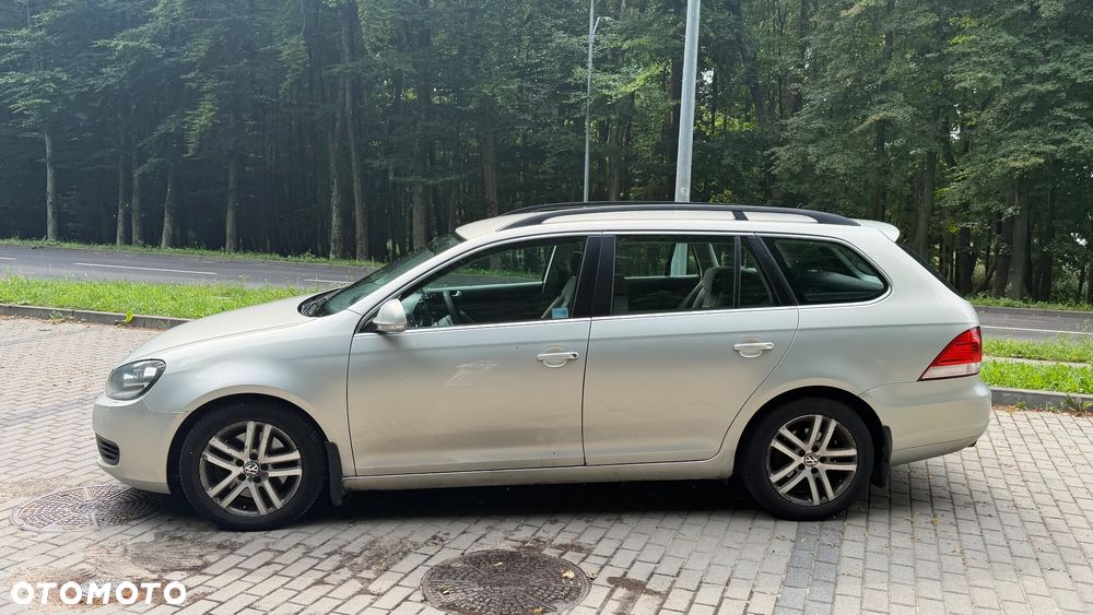 Volkswagen Golf 2.0 TDI Comfortline - 3