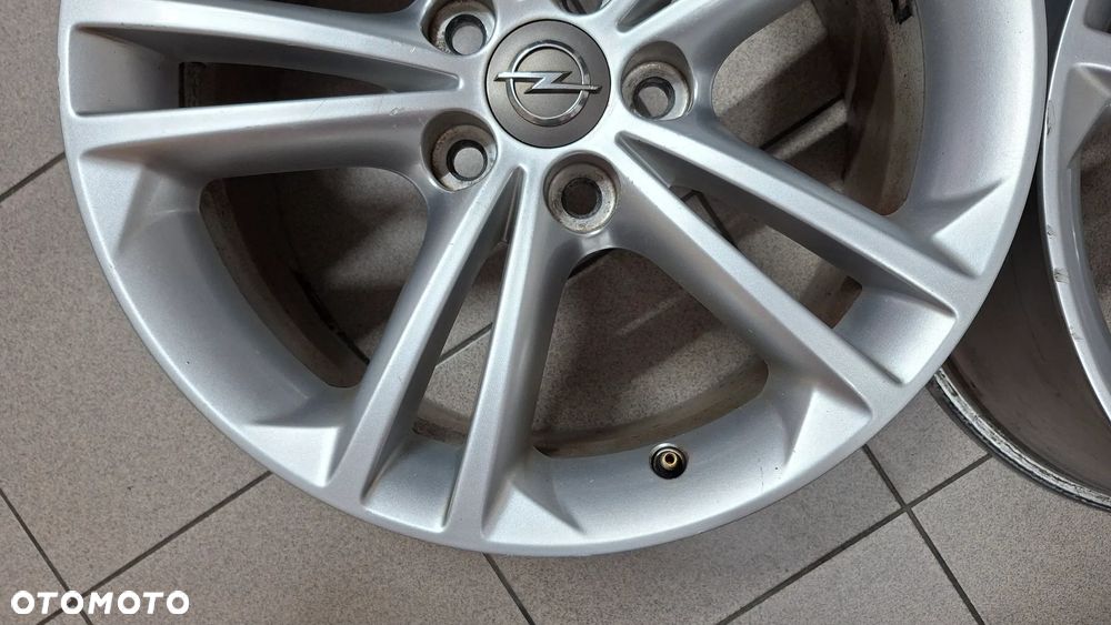 Felgi Aluminiowe 18 Opel Insignia A 5x120 ET 42 - 3