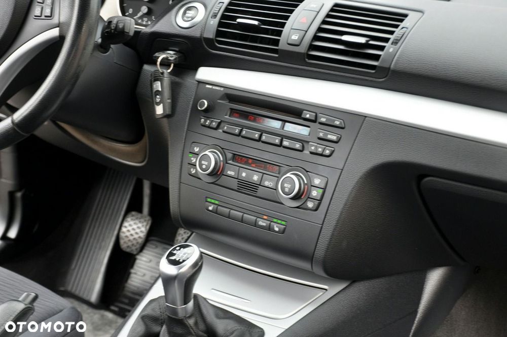 BMW Seria 1 - 25
