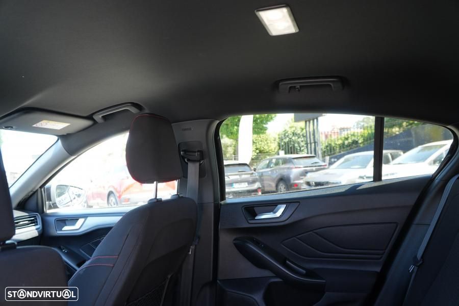 Ford Focus 1.0 EcoBoost MHEV ST-Line - 7