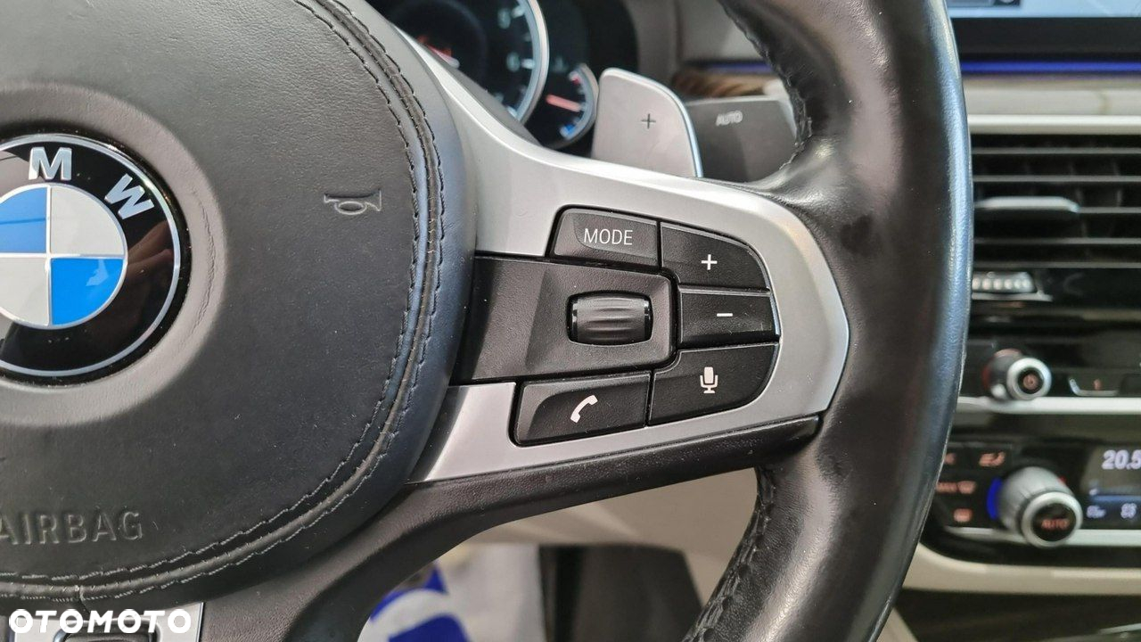 BMW Seria 5 - 24