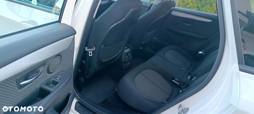 BMW Seria 2 216i GPF Advantage - 25