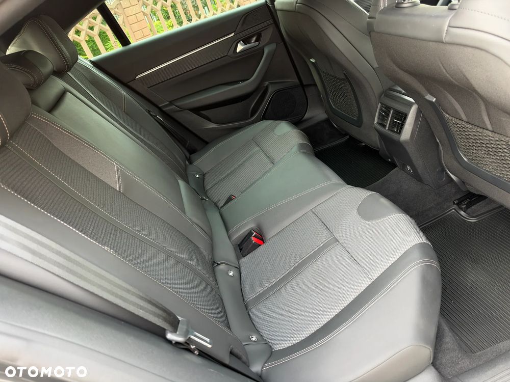 Peugeot 508 BlueHDi 130 Allure S&S EAT8 - 32