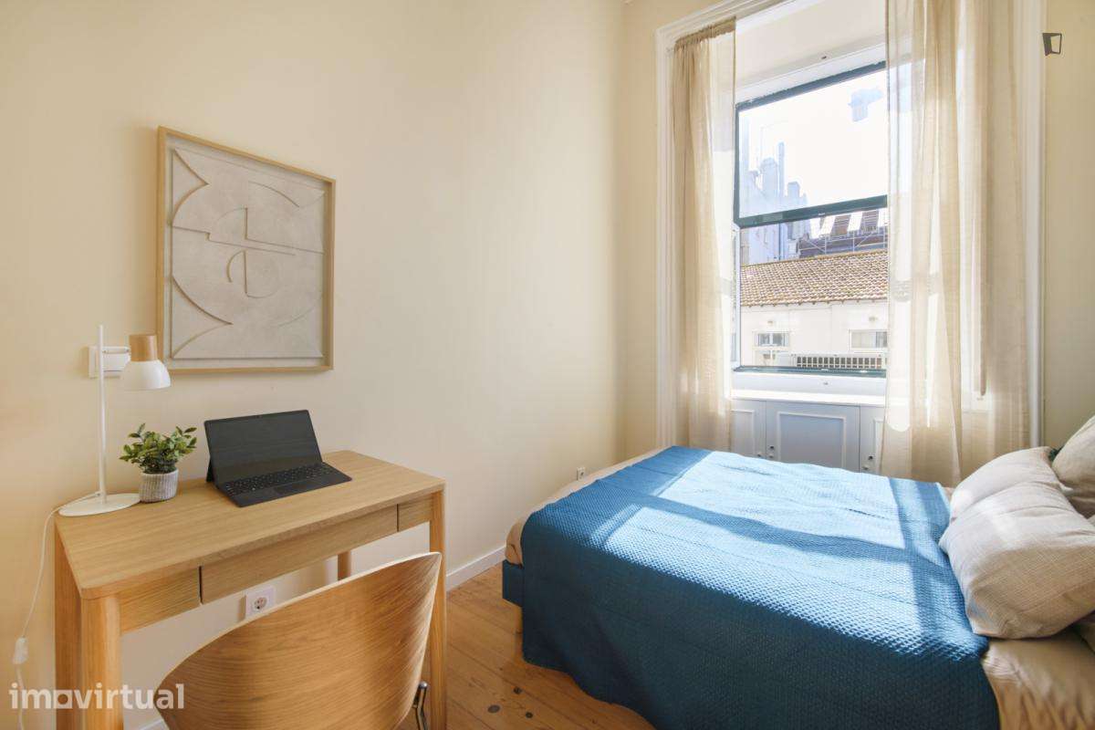 Quarto - localizado em Santos Lisbon - Grande imagem: 5/25