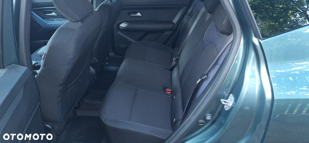 Dacia Duster 1.6 Full Hybrid 140 Journey MMT - 31
