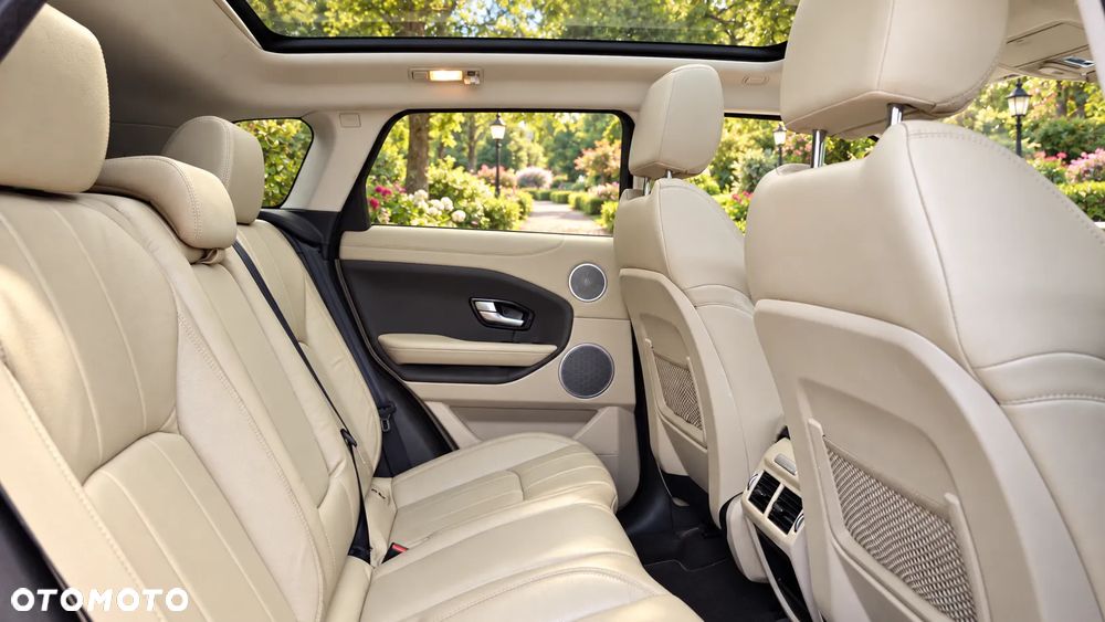 Land Rover Range Rover Evoque - 11