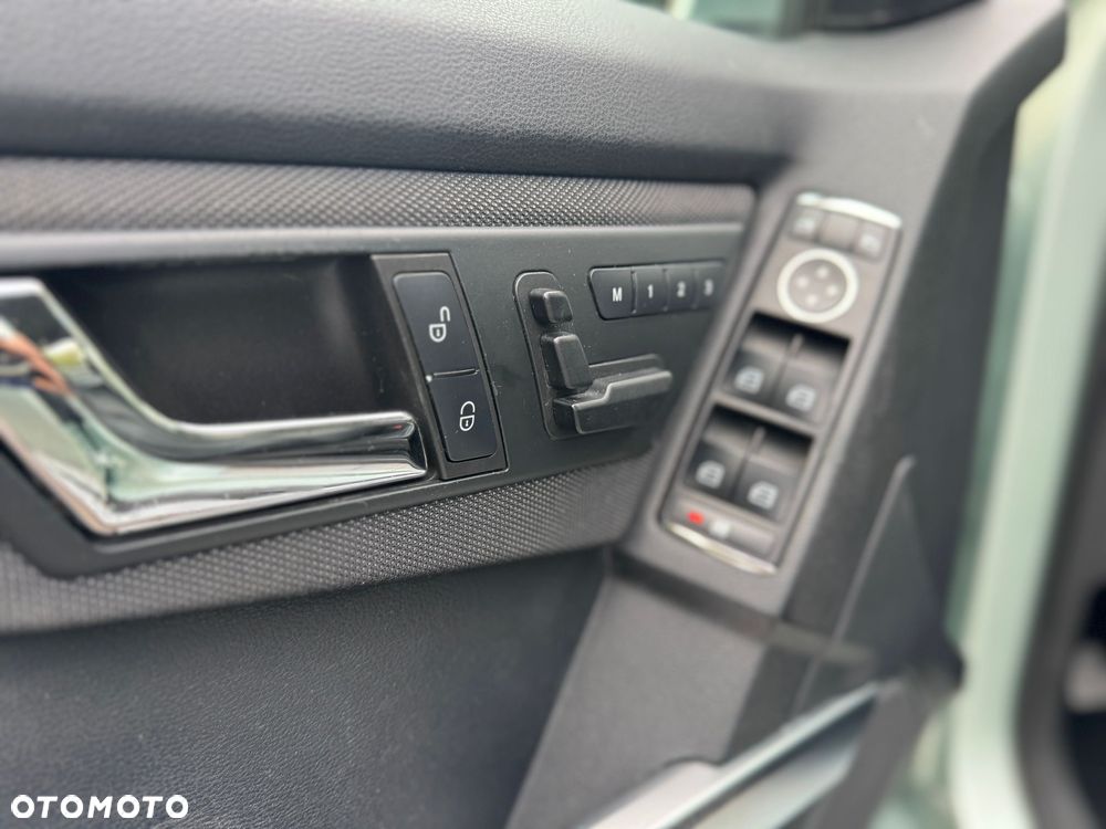 Mercedes-Benz GLK 350 4Matic 7G-TRONIC SPORT EDITION - 10