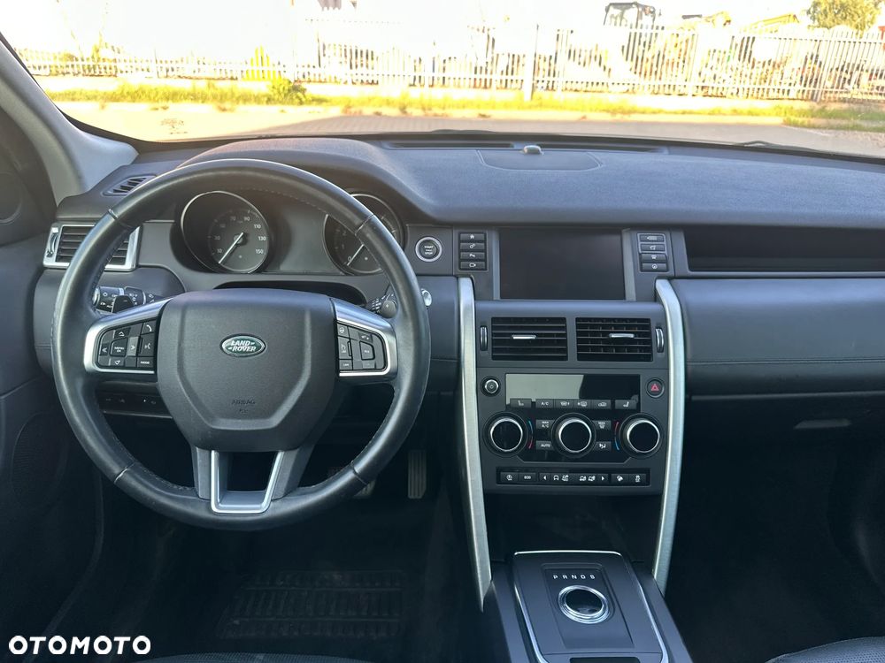 Land Rover Discovery Sport - 21