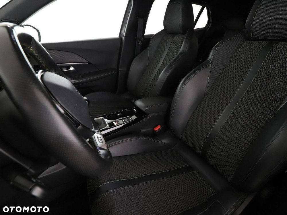 Peugeot 2008 1.2 PureTech GT Line S&S - 14