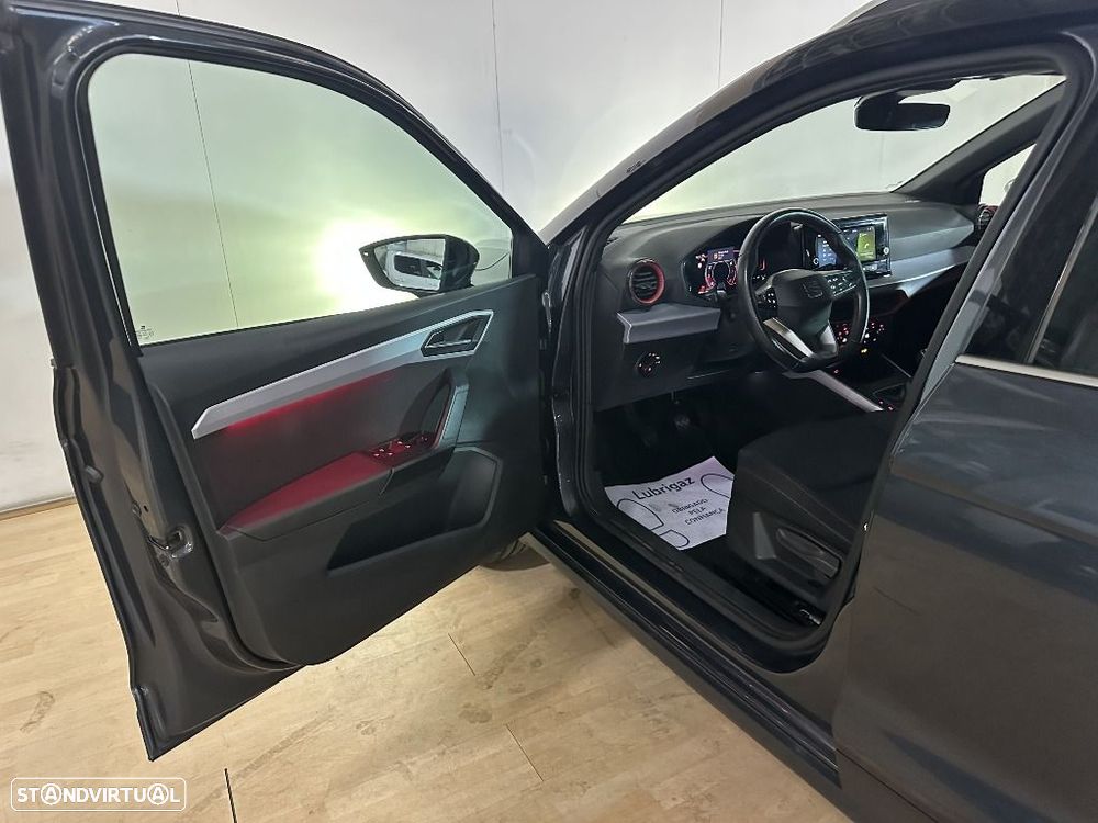SEAT Arona 1.0 TSI FR - 10