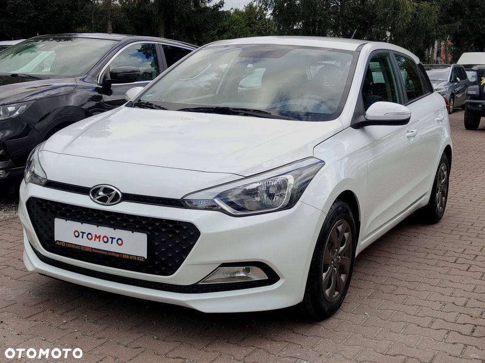 Hyundai i20 blue 1.2 - 4