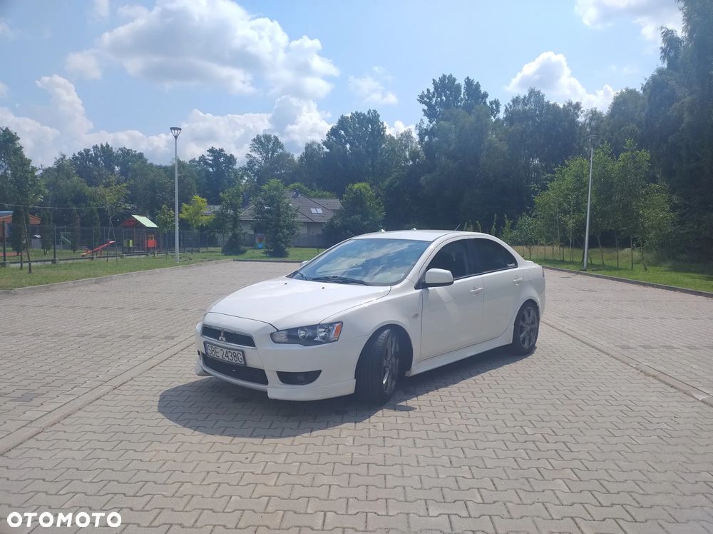 Mitsubishi Lancer 1.6 Inform - 4