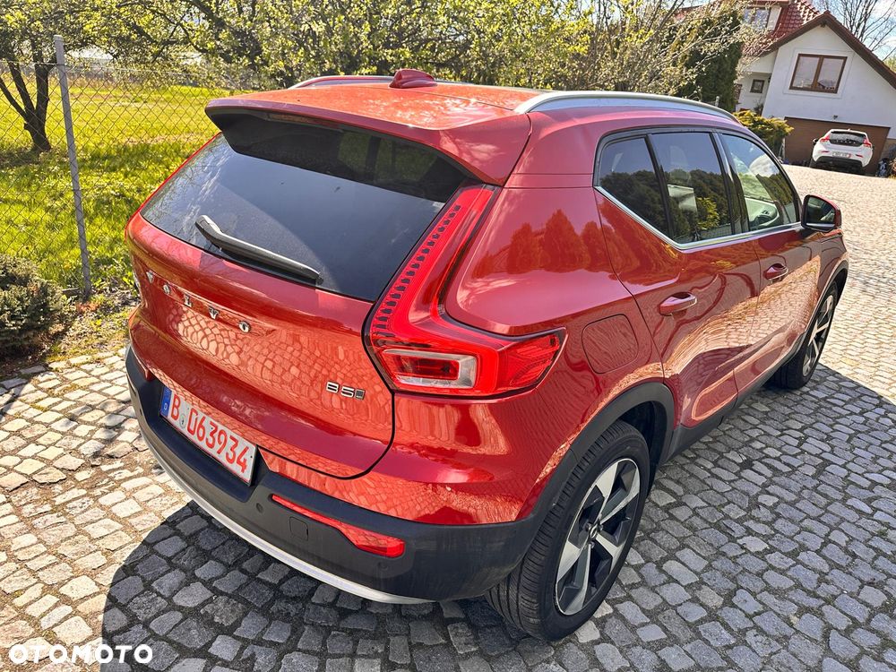 Volvo XC 40 B5 B AWD Ultimate Bright - 4