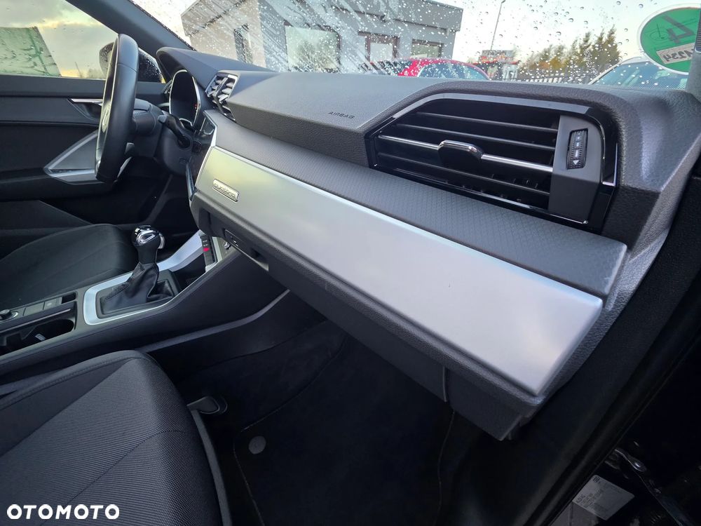 Audi Q3 40 TFSI Quattro S tronic advanced - 13