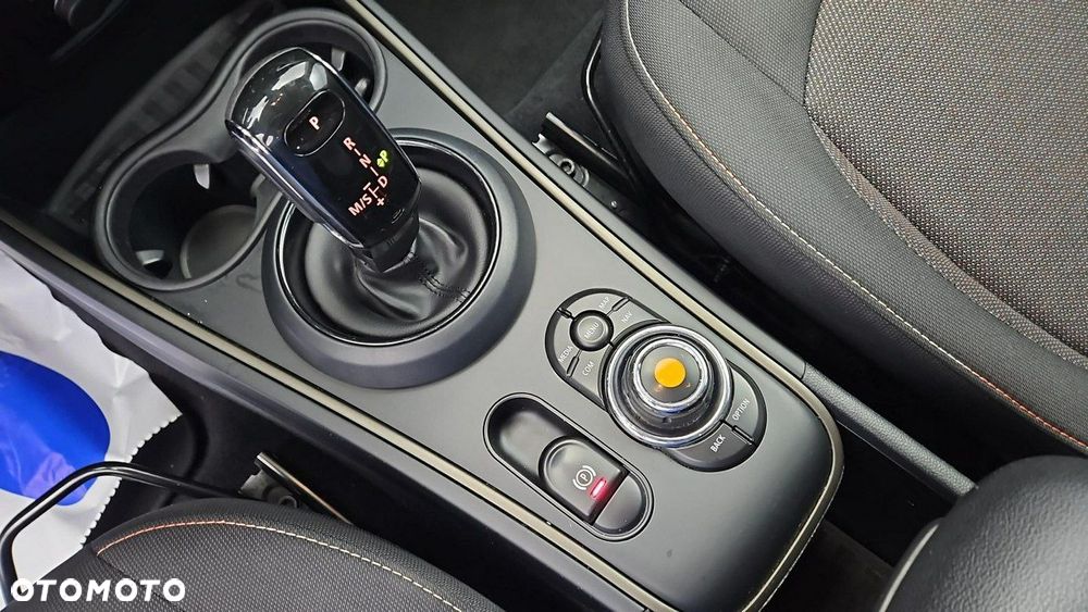 MINI Countryman - 18