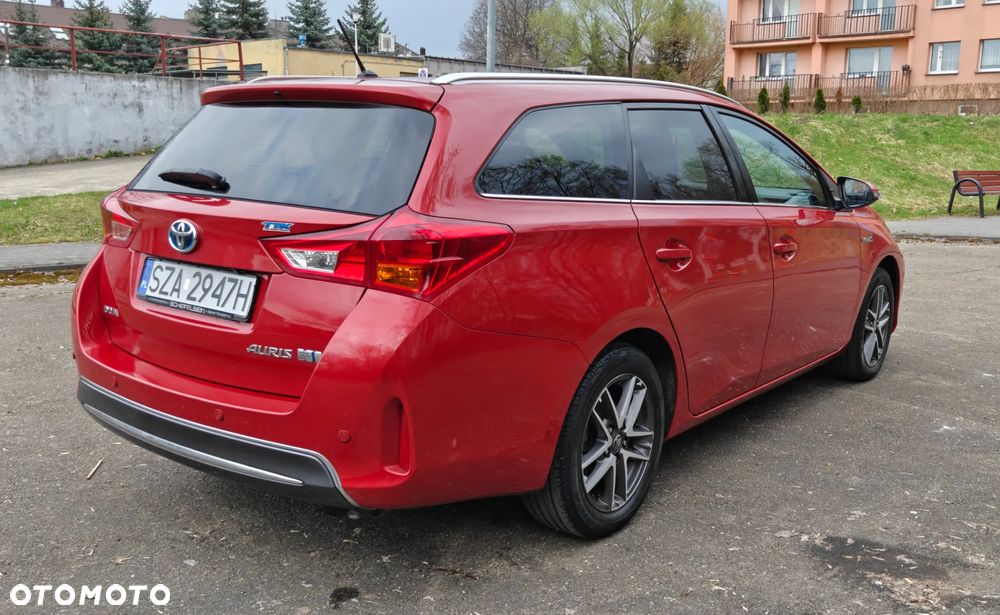 Toyota Auris - 4
