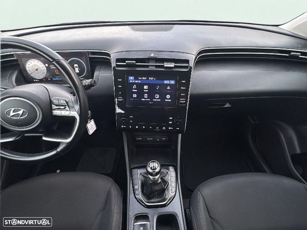 Hyundai Tucson 1.6 CRDi Business - 13