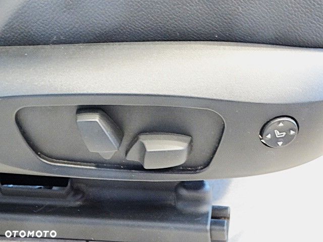 X3 F25 Euro Skóra Nevada Ambiente Grzane Pompowane Fotele Rolety Pamięć Przeszycia Podłokietnik Boczki Podświetlane Wiązki - 21