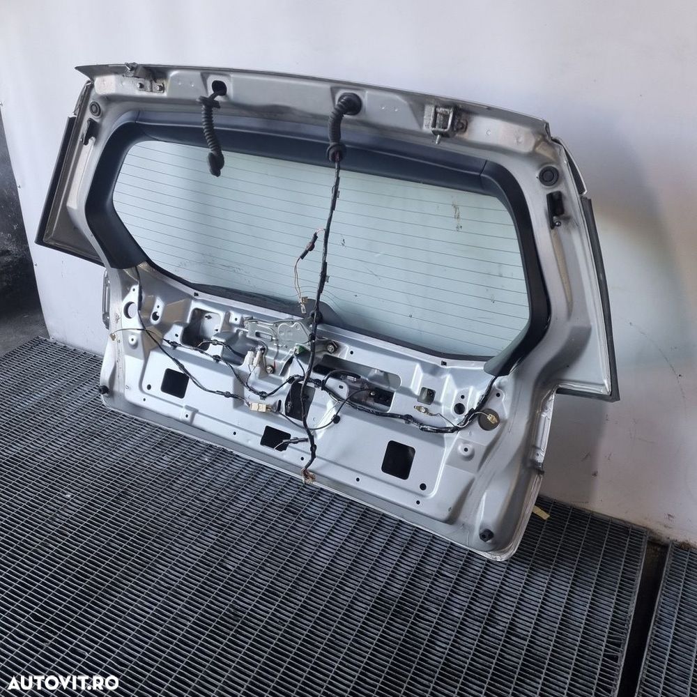 Haion Cu Luneta Mitsubishi Outlander 2009 - 2012 SUV 4 Usi Cool Silver A31 (1445) - 10