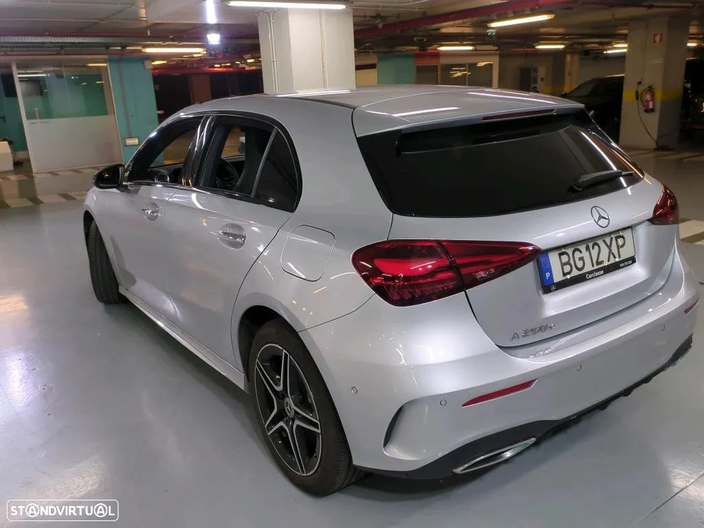 Mercedes-Benz A 250 e - 2
