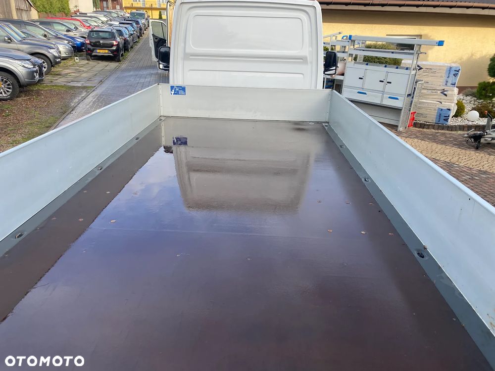 Mercedes-Benz SPRINTER - 6