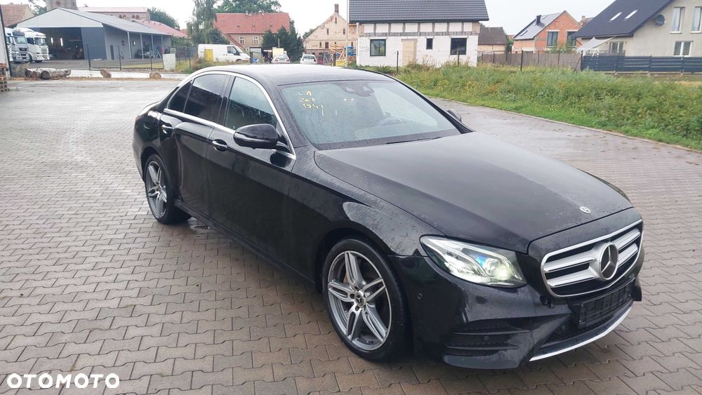 Mercedes-Benz Klasa E - 4