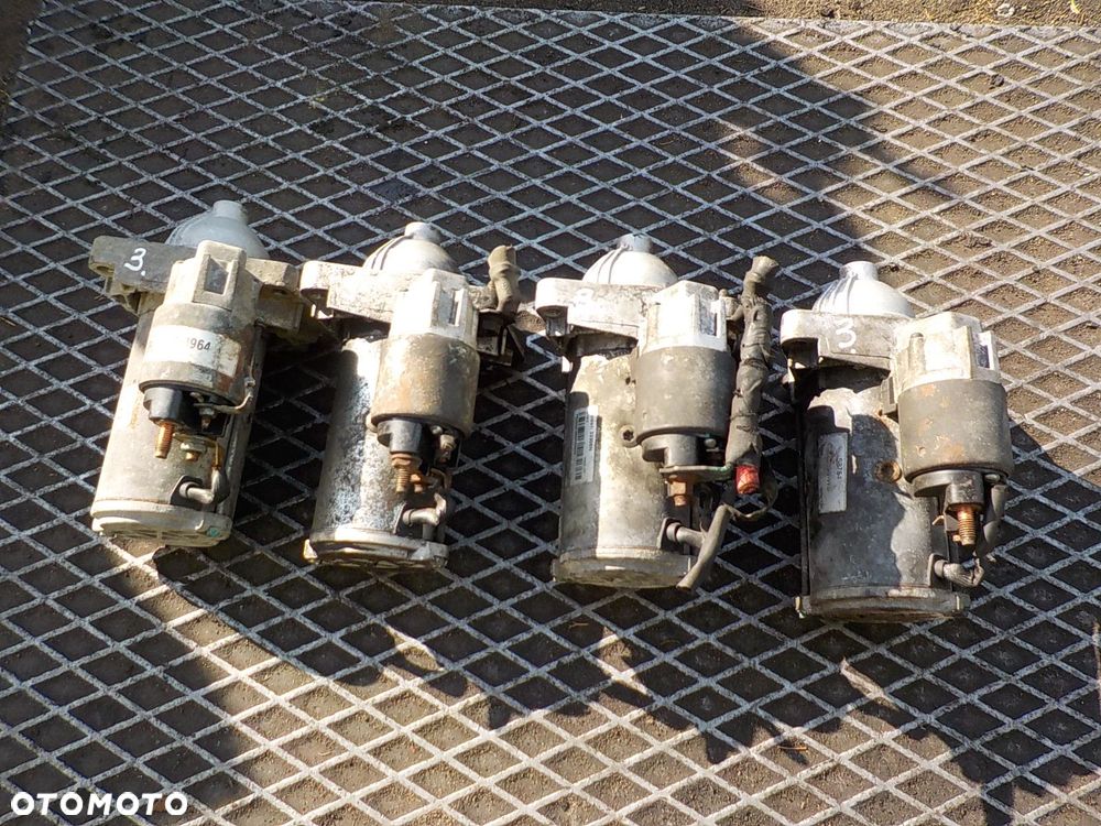 RENAULT LAGUNA III 2.0 DCI ROZRUSZNIK TS22E8 - 1