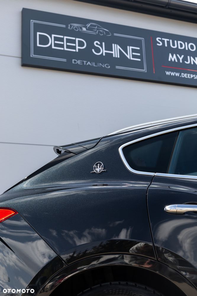 Maserati Levante S Granlusso - 6