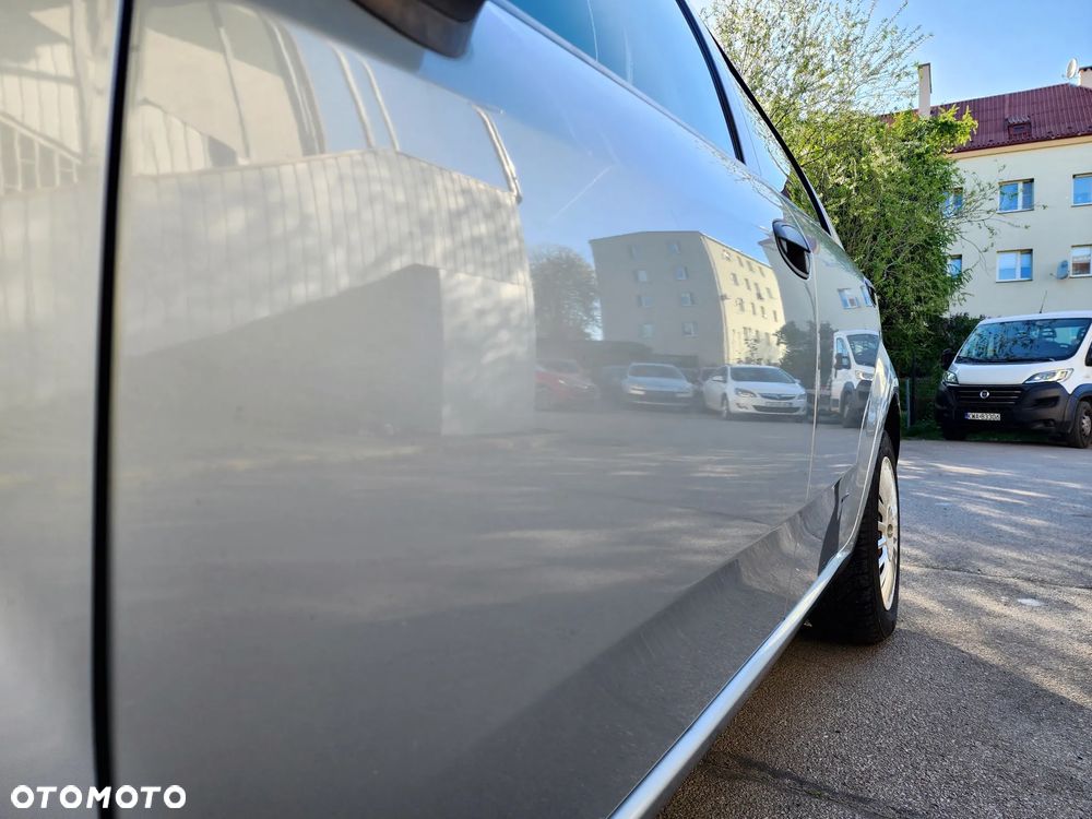 Fiat Grande Punto 1.4 8V Feel - 9