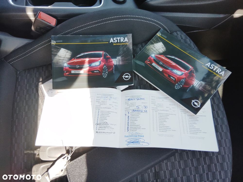 Opel Astra 1.4 Turbo Innovation - 24