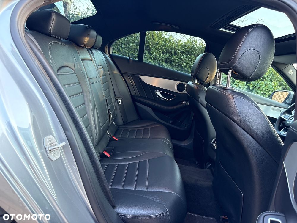 Mercedes-Benz Klasa C 220 (BlueTEC) d 7G-TRONIC AMG Line - 10