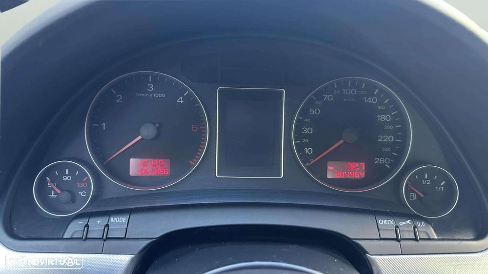 Audi A4 2.0 TDI - 14