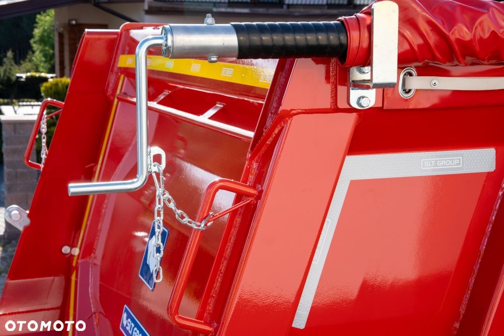 Renault K480 8x4 - 13