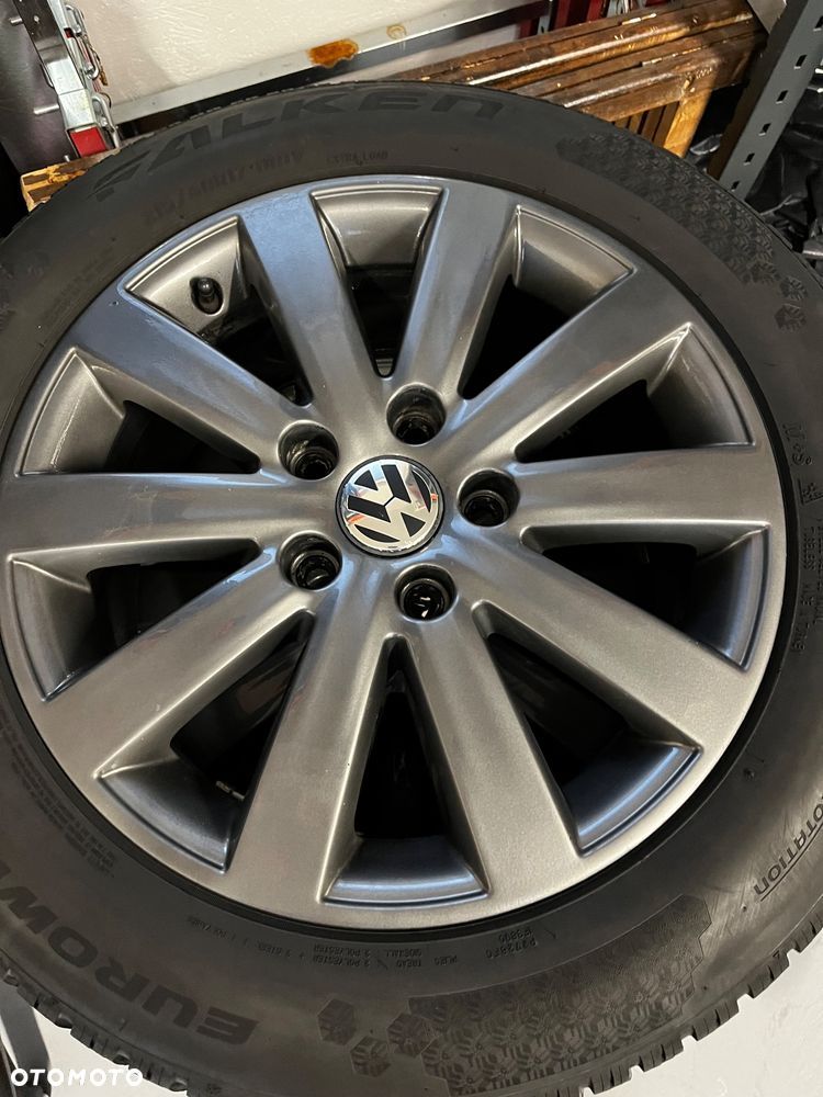 Volkswagen Multivan - 27