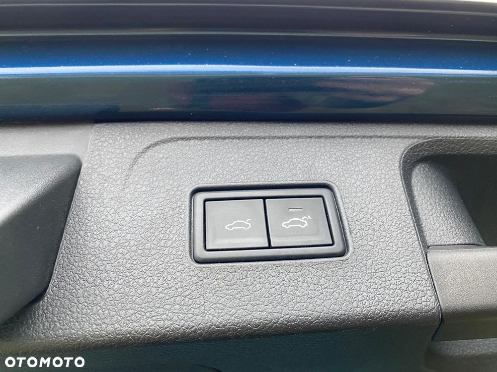Volkswagen Passat Variant - 16