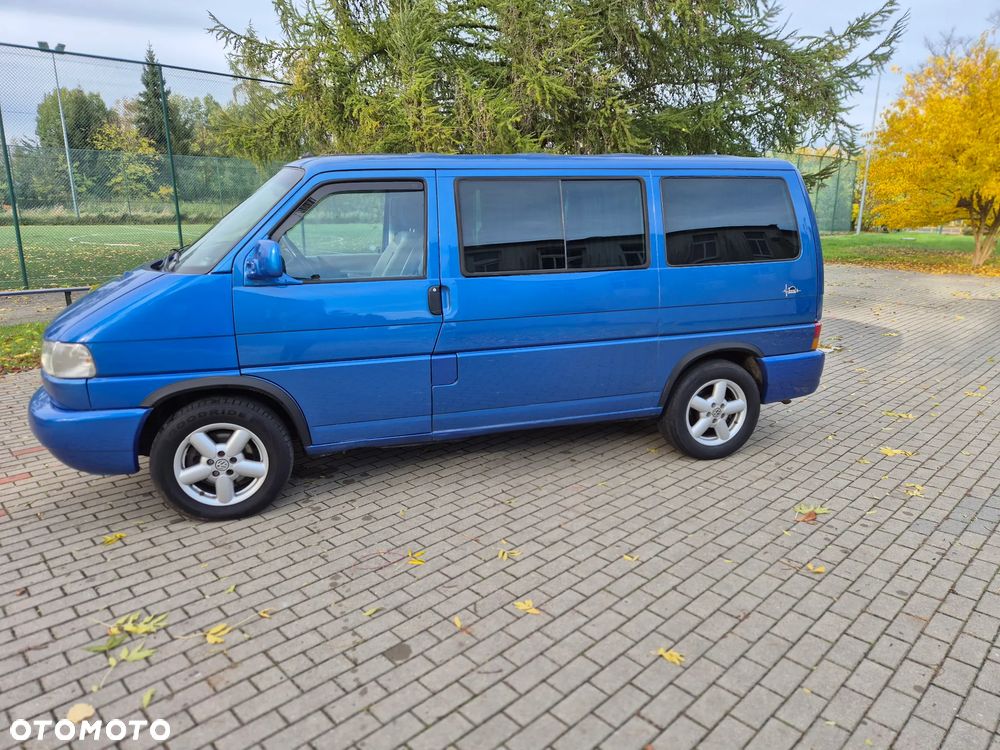 Volkswagen Multivan Standard - 13
