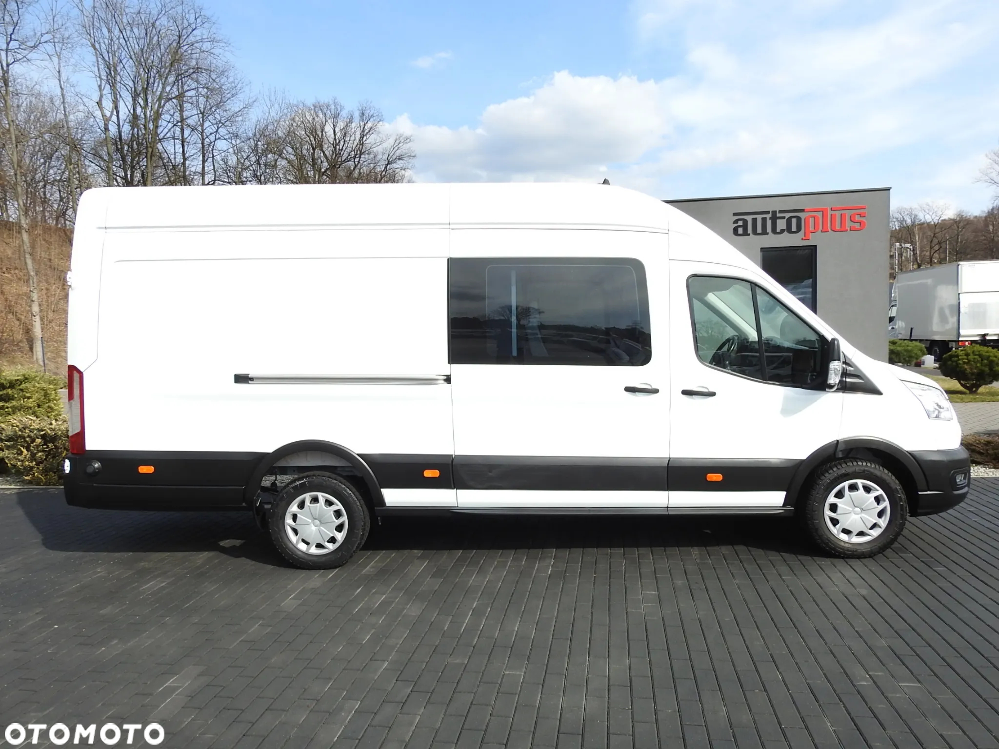 Ford TRANSIT  FURGON BRYGADÓWKA 6 MIEJSC TEMPOMAT LEDY KLIMATYZACJA 180KM [ U88643 ] - 8