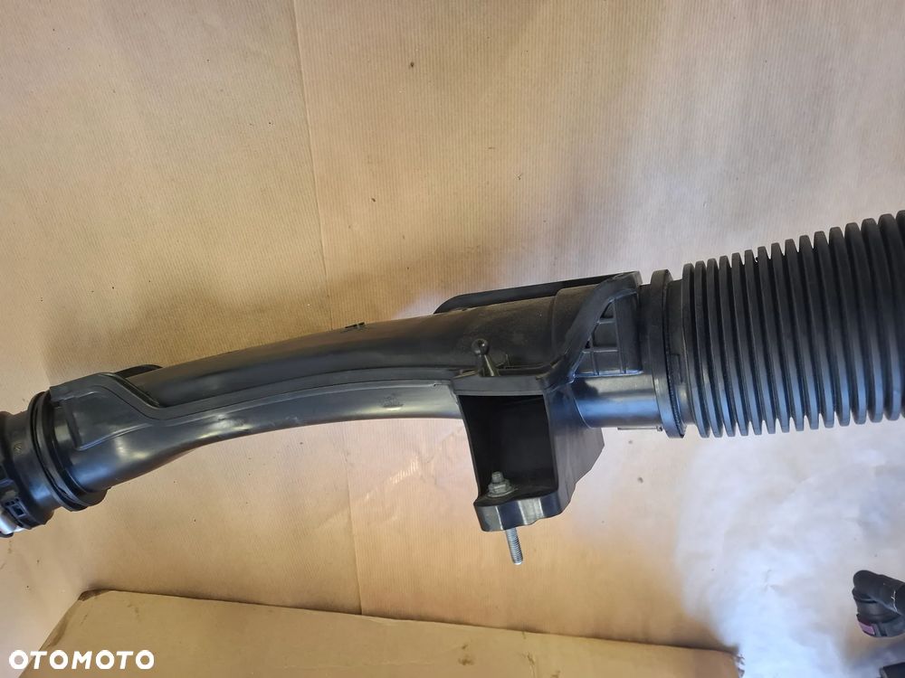 Land Rover Defender Rezonator dolotu M8E29H715BB - 4