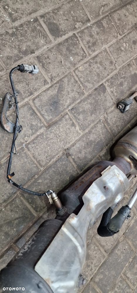 KATALIZATOR STRUMIENNICA RA8 TF7 Toyota PRIUS III LIFT 1.8 Hybryda - 3