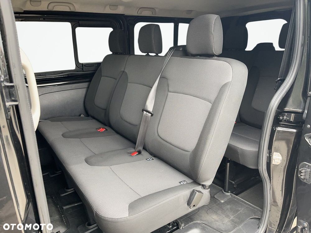 Renault Trafic - 12
