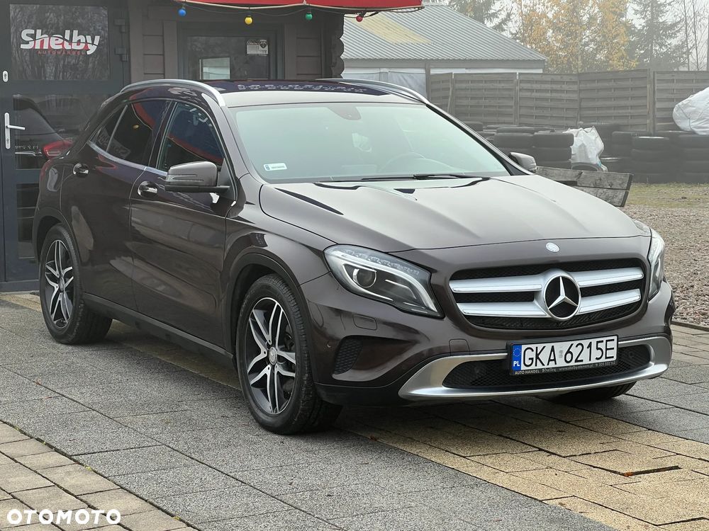 Mercedes-Benz GLA 250 4-Matic AMG Line - 4