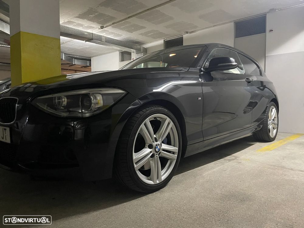 BMW 118 d Pack M - 4