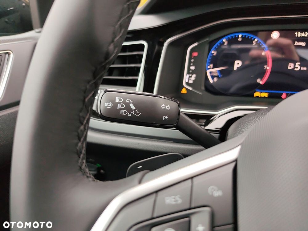 Volkswagen Taigo 1.5 TSI ACT R-Line Plus DSG - 20