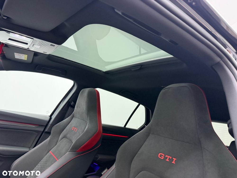 Volkswagen Golf 2.0 TSI GTI Clubsport DSG - 13
